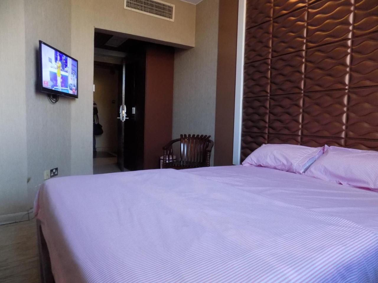 Freedom City Hotel Najjanankumbi Kamapala Kampala Ngoại thất bức ảnh