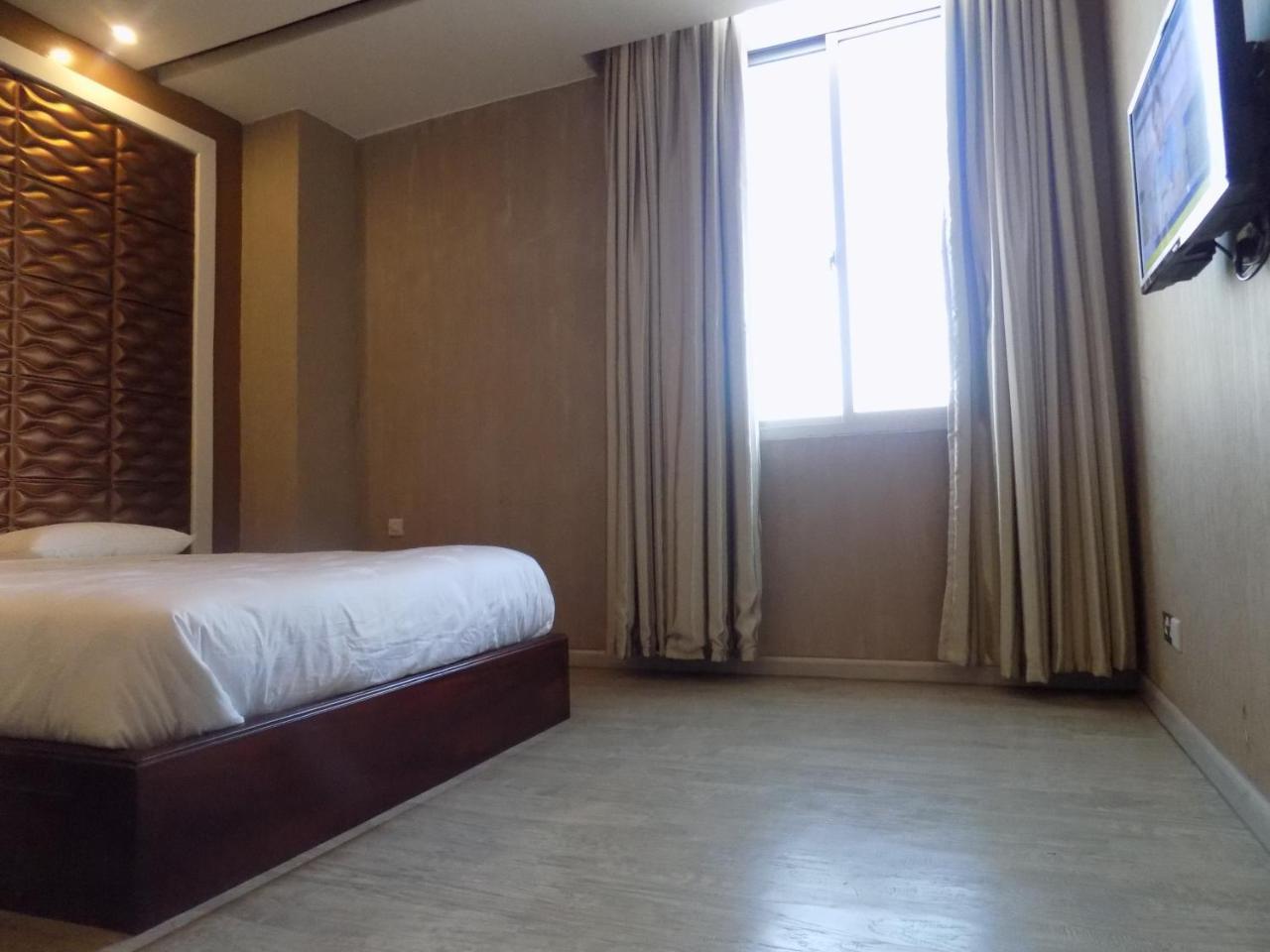 Freedom City Hotel Najjanankumbi Kamapala Kampala Ngoại thất bức ảnh